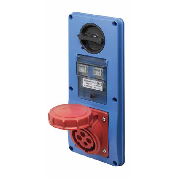 EC690 VERT.SOCKET 2P+E 32A SWITCH&FUSE HOLDER IP44                                                                                                                                                                                                             